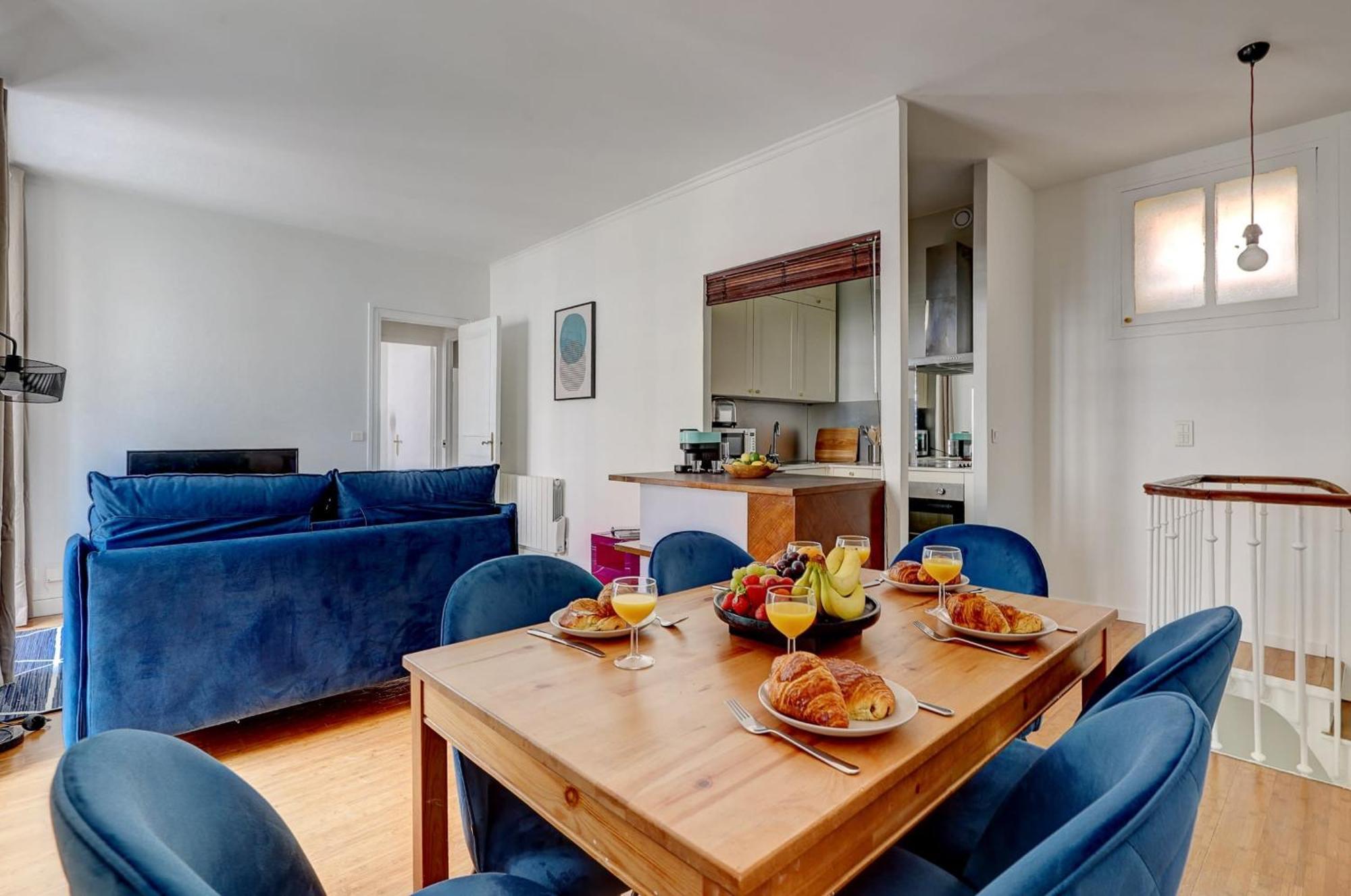 Champs-Elysees - 2Br With Balcony - Cityapartmentstay Париж Экстерьер фото